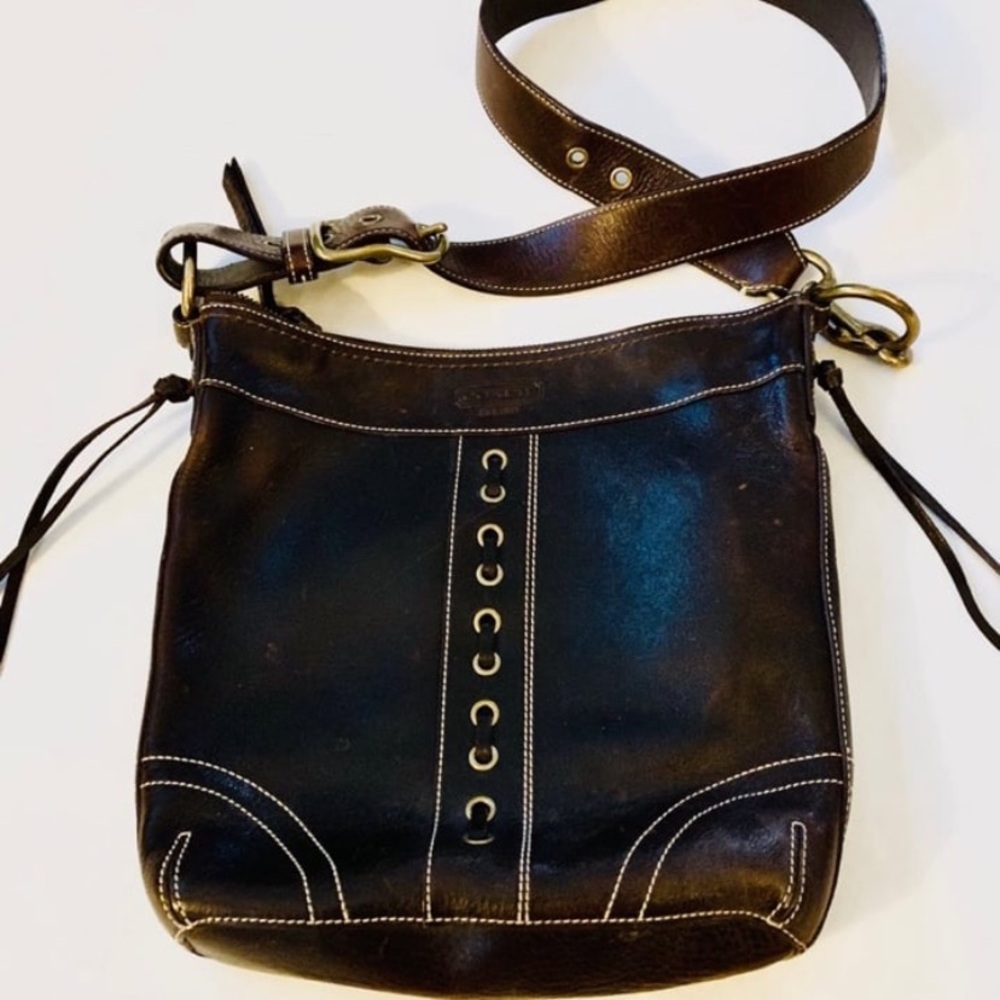 Vintage COACH Mahogany Crossbody Bag - Picture 7 of 13